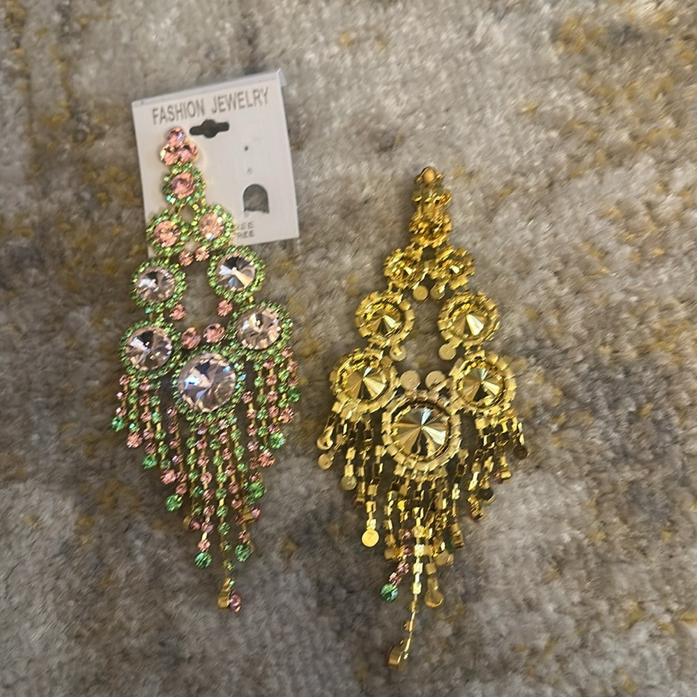 Elegant Pink and Green Chandelier Earrings - Picture 3 of 3